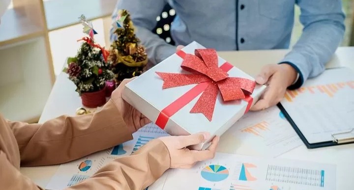 فهرستی از هدایای تبلیغاتی با مدل های منحصر به فرد و خلاقانه