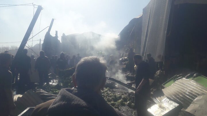 سقوط بالگرد در  میدان تره‌بار درچه؛ ۴ نفر جان باختند+ اسامی