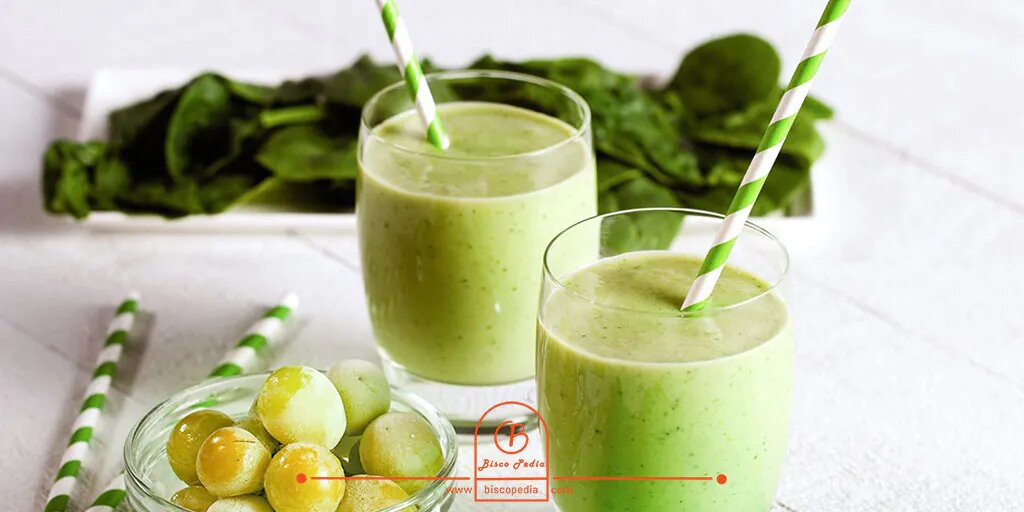 اسموتی گوجه سبز؛ نوشیدنی ترش و خنک برای روزهای گرم تابستان اسموتی گوجه سبز؛ نوشیدنی ترش و خنک برای روزهای گرم تابستان