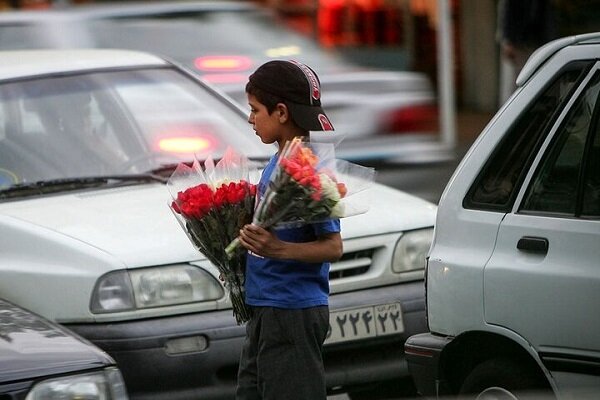 حسینی: ۹۰ درصد کودکان کار دارای خانواده هستند