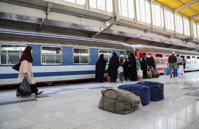 آغاز پیش‌فروش بلیت قطارهای مسافری از امروز