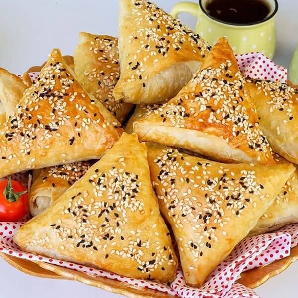 طرز تهیه بورک گوشت ترکیهای طرز تهیه بورک گوشت ترکیهای