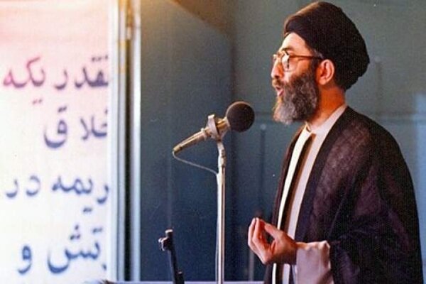 نماهنگ «رهبر شهید ما» به مناسبت روز نماز جمعه منتشر شد