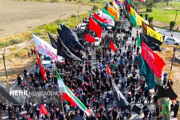 وین‌ میزبان نمایشگاه عکس «راه‌های روح» اربعین حسینی(ع)