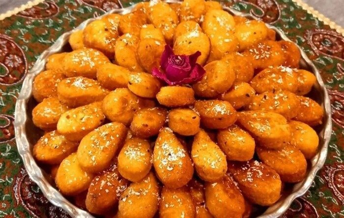 کردها و لرها حتما این نان روغنی را خوردهاند اما همه دستور پختش را بلد نیستند کردها و لرها حتما این نان روغنی را خوردهاند اما همه دستور پختش را بلد نیستند