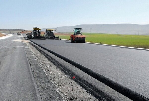 ۳۰ کیلومتر راه روستایی سنندج در مسیر تکمیل است