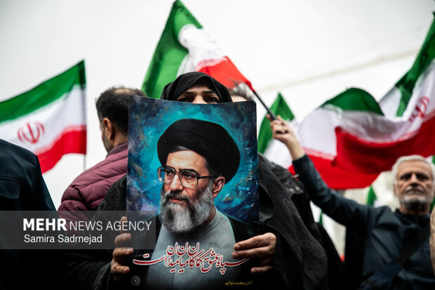 اجتماع مسجدی‌ها؛ طنین فریاد خونخواهی در میدان فلسطین