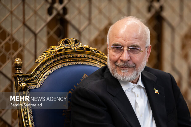 قالیباف: دشمن در جنگ اقتصادی تمام عیار شکست خواهد خورد
