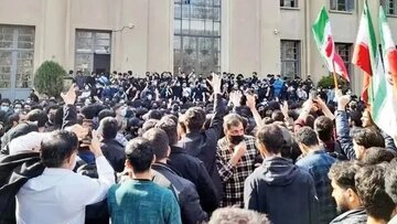 واکنش وزیر علوم درباره دی‌ماه؛ نقش دانشگاهی‌ها چه بود؟/ اعتبار دانشگاه‌ها کمتر از یک میلیارد دلار است